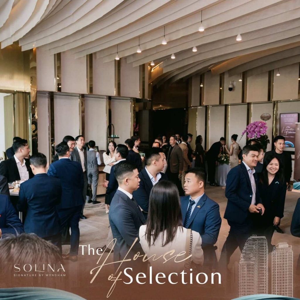 Khách mời giao lưu tại The House of Selection