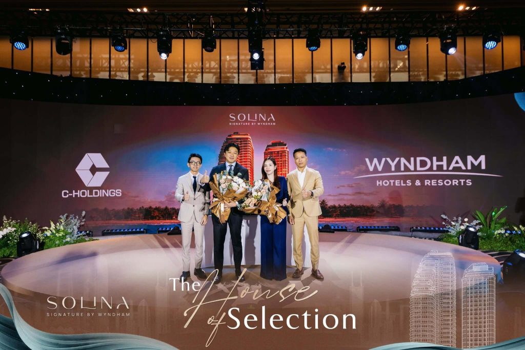 Tiết mục nghệ thuật tại The House of Selection