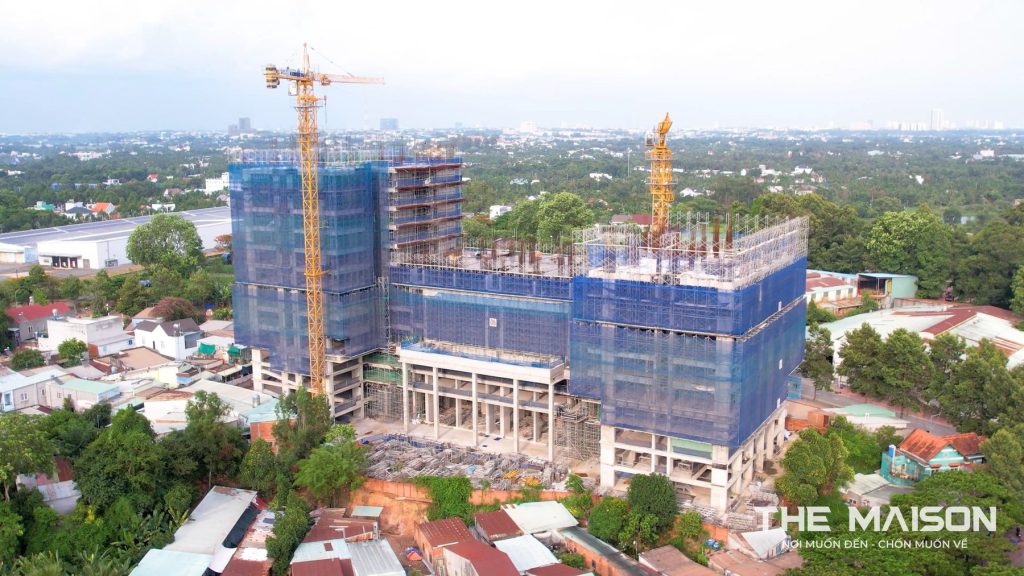 Tiến độ nhìn từ trên cao